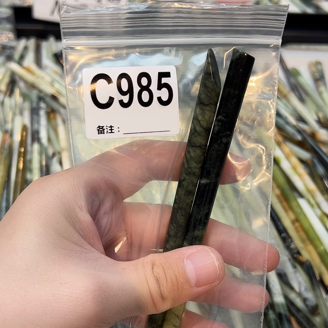 大***蟹未镶嵌蛇纹石玉发饰