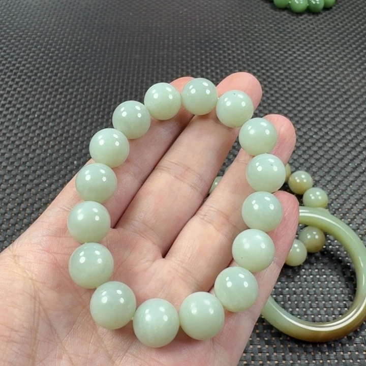 手链未镶嵌和田玉