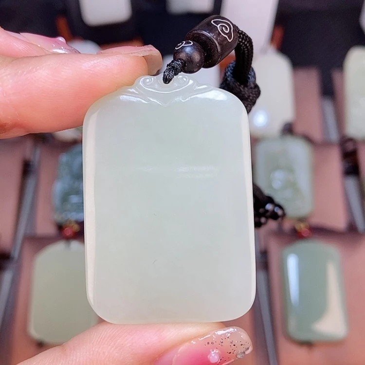 【闪购商品】和田玉未镶嵌颈饰