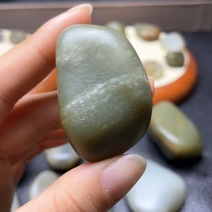 和田玉颈饰未镶嵌28