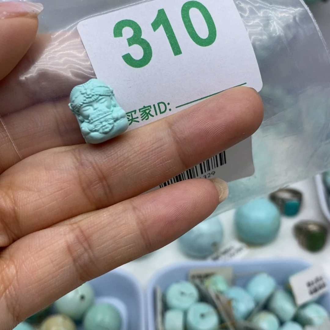 未镶嵌绿松石珠宝奇石