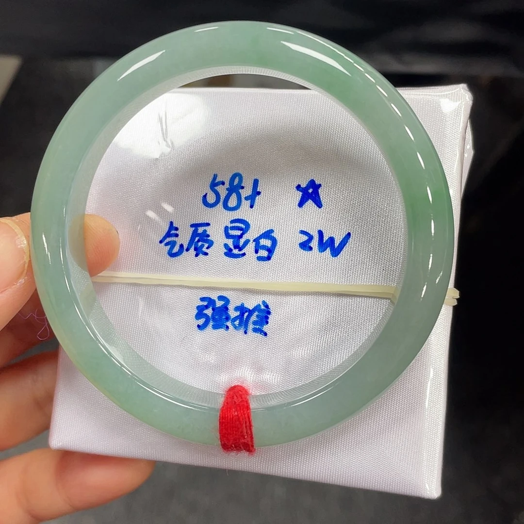 未镶嵌手镯翡翠翡翠