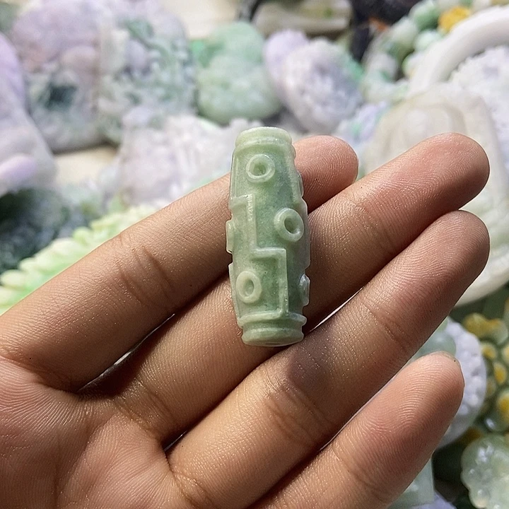 定制翡翠未镶嵌多样性发其一