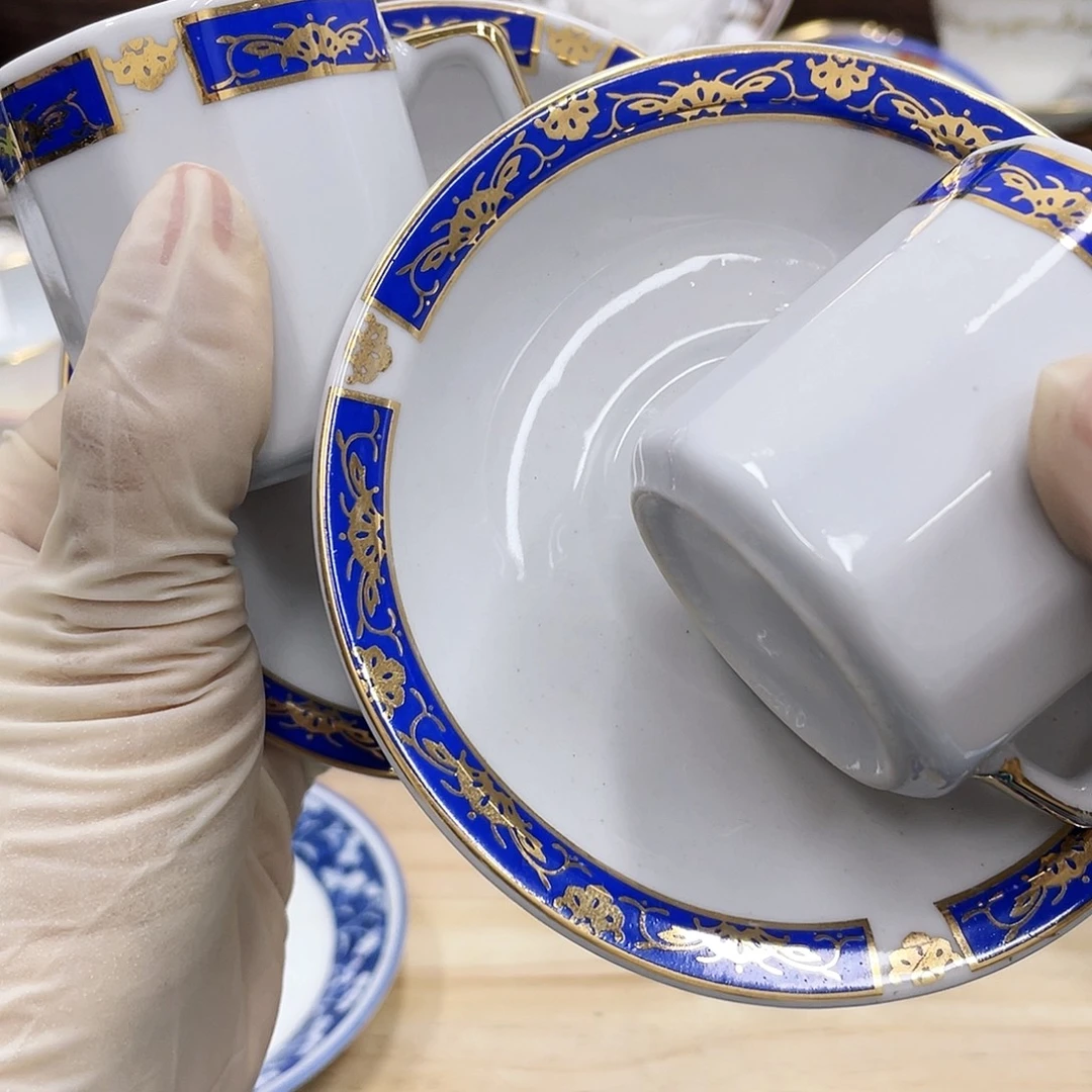 小***菊鹿屋家的美丽咖啡杯