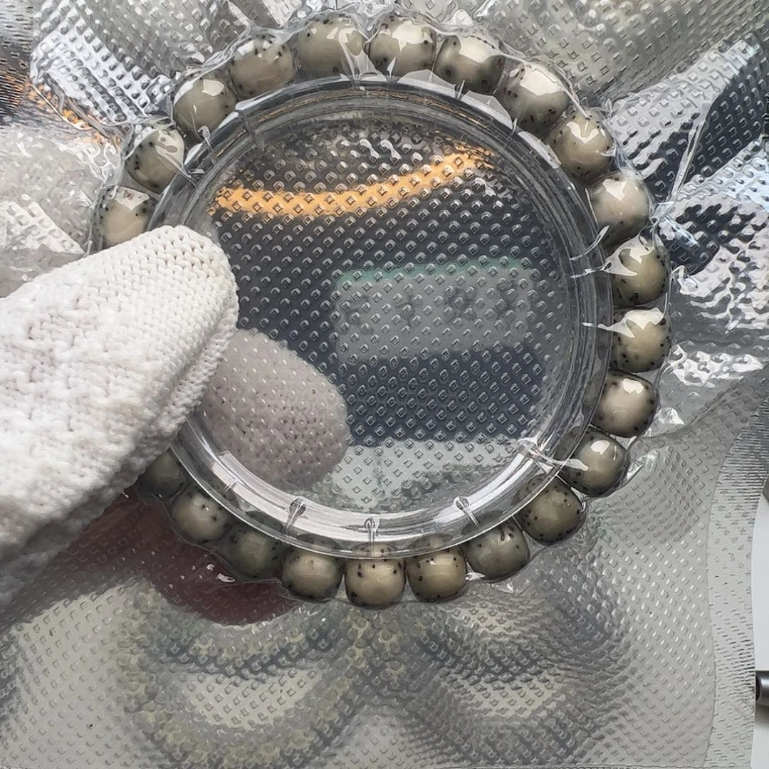吊坠星月菩提绿背河豚9