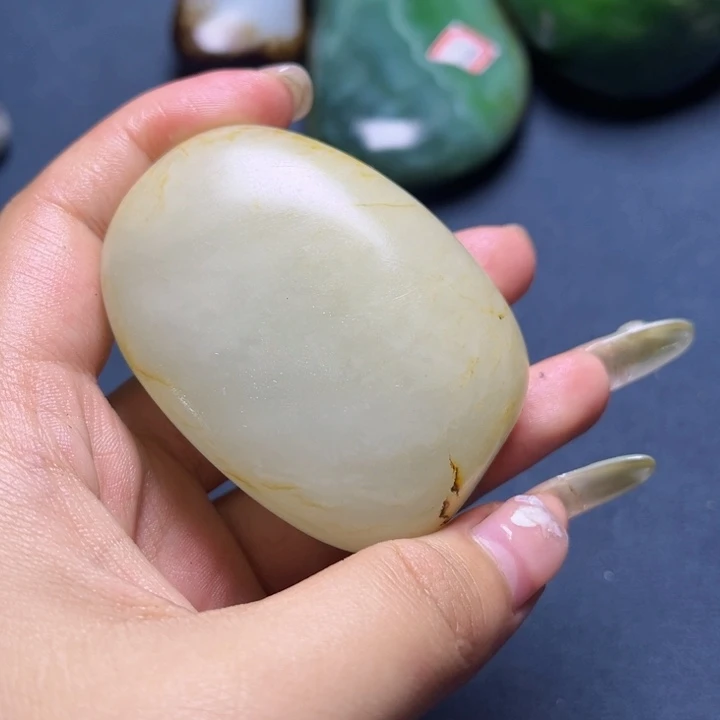 未镶嵌和田玉珠宝奇石