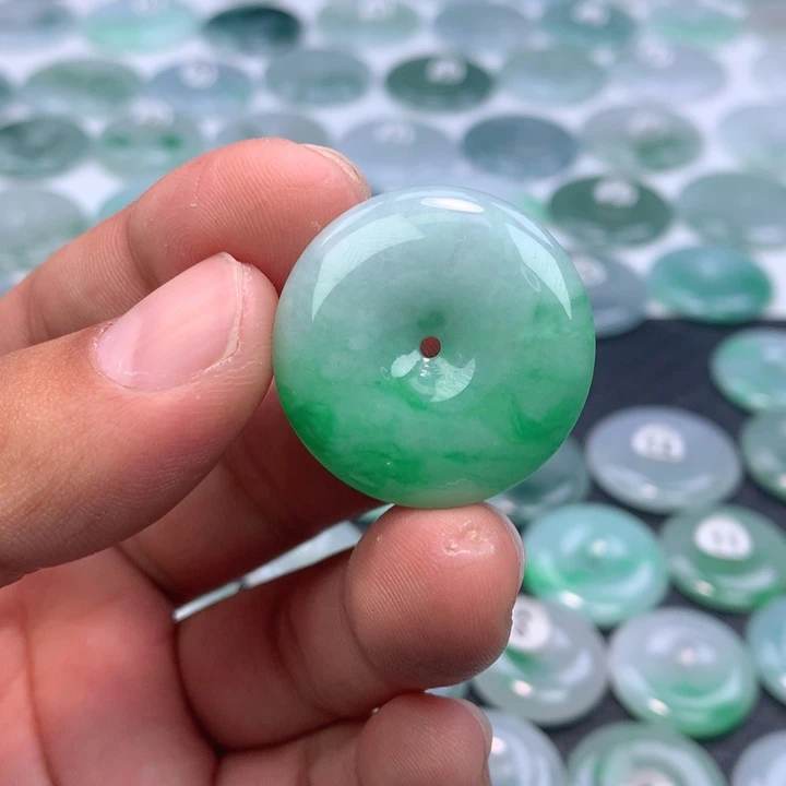 翡翠未镶嵌颈饰缅甸天然A货翡翠29.5-6.0