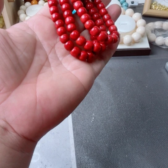 三姑娘卡0.8红定手串