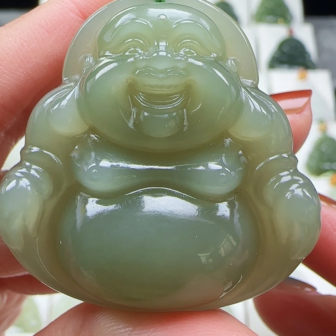 和田玉未镶嵌吊坠(赠链)