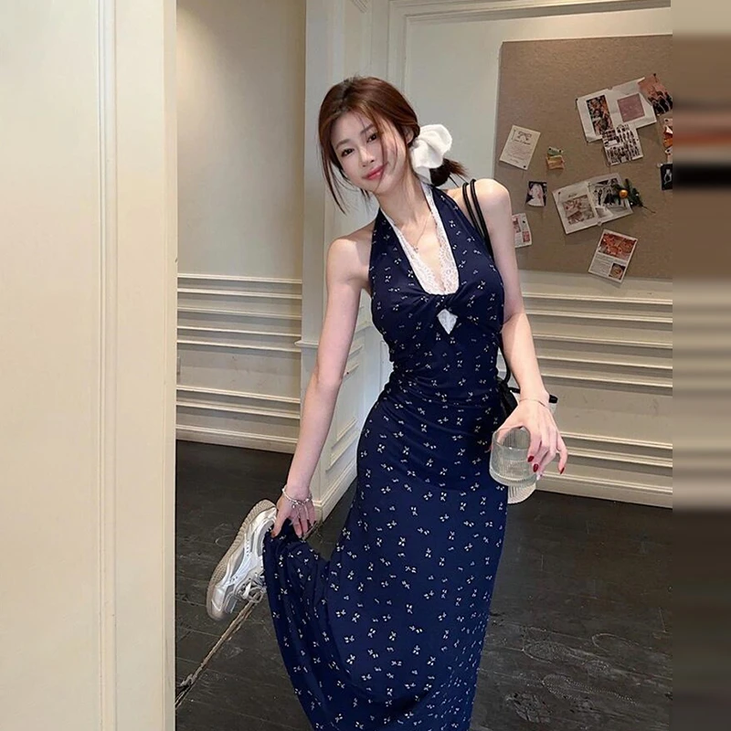 2218【马琦尧专属】法式蓝色碎花挂脖吊带连衣裙女夏季显瘦包臀长裙