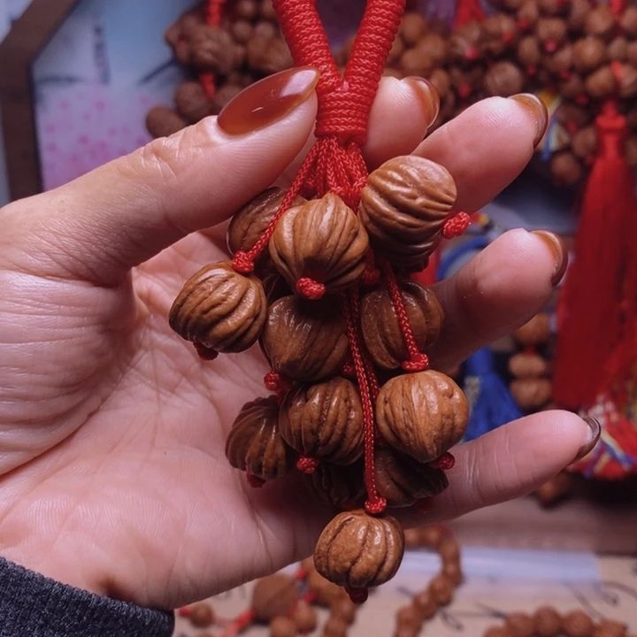 吊坠桃核龙纹桃枭