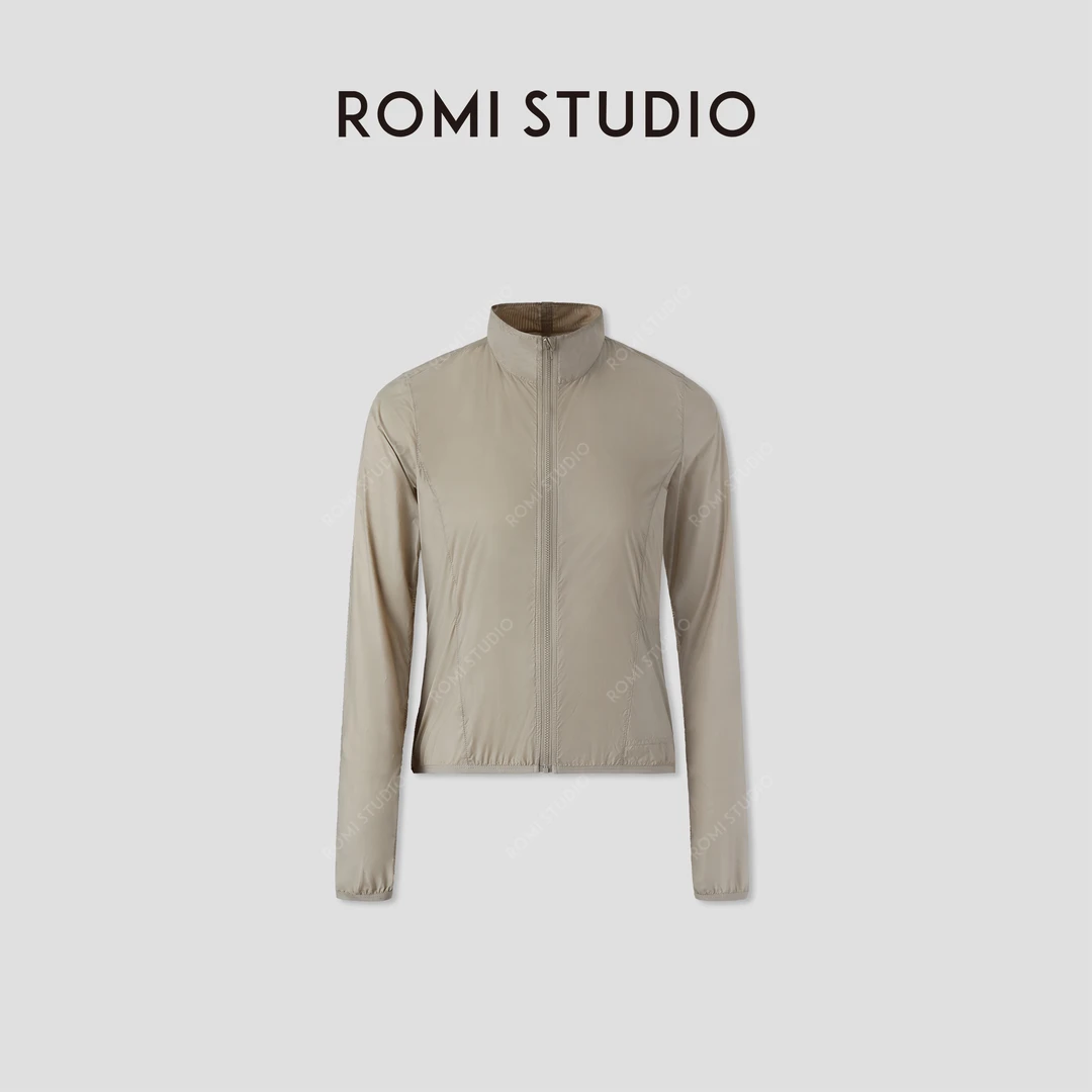 ROMI STUDIO“肤感至上”轻量化薄款简约修身立领外套RWCSWG2633