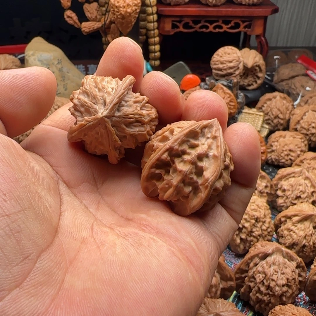 文玩核桃吊坠全品三棱生命之源35