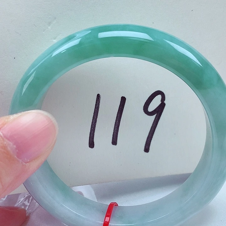 翡翠未镶嵌手镯翡翠