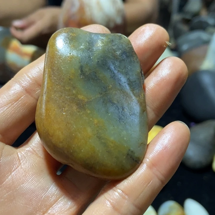 金***闪和田玉（糖玉）未镶嵌挂件