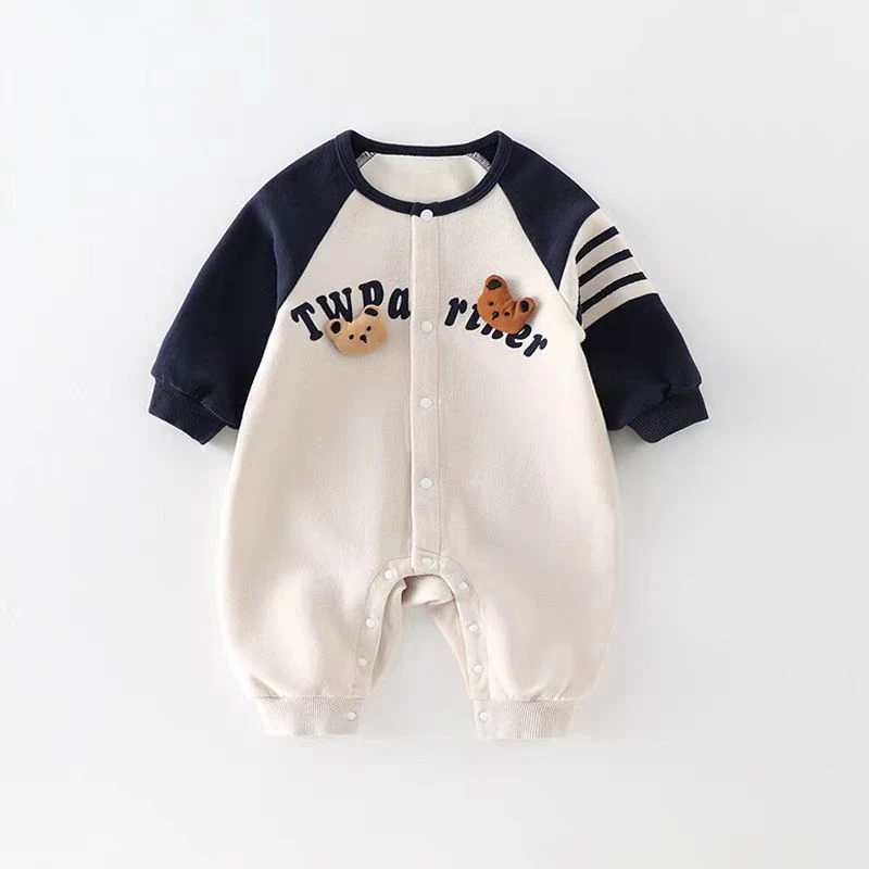 新生婴儿衣服春秋款男宝宝连体衣可爱满月百天长袖小熊爬服哈衣