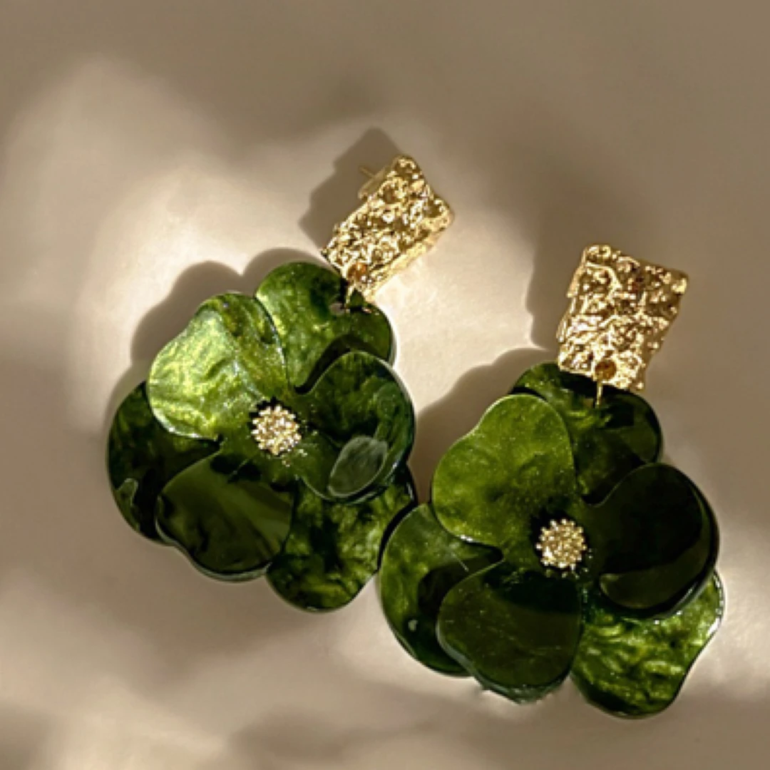 铜合金耳饰 精品森林一丛丛超仙法式亚克力花朵耳环轻奢高级感女