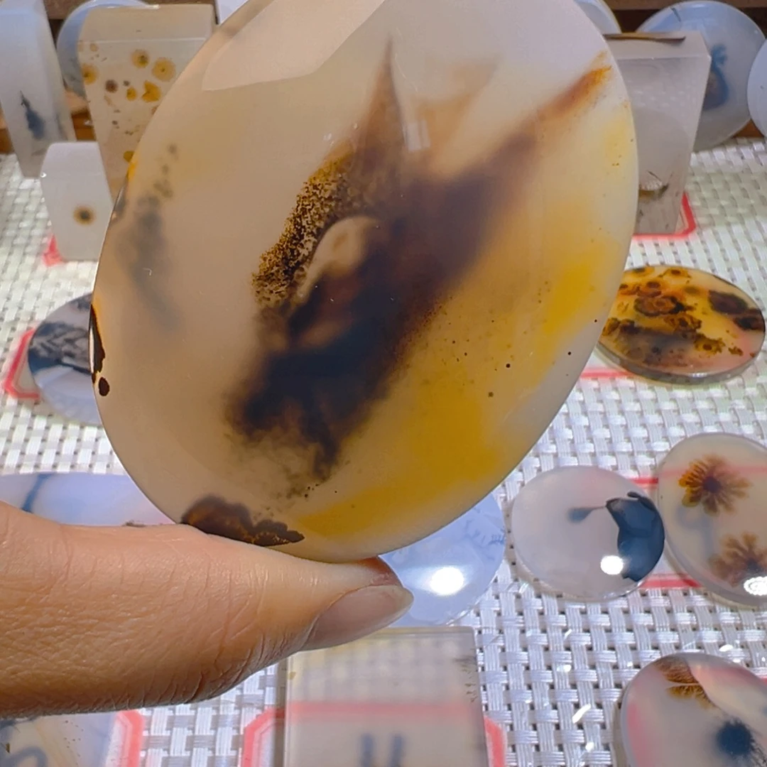 玛瑙/玉髓未镶嵌颈饰