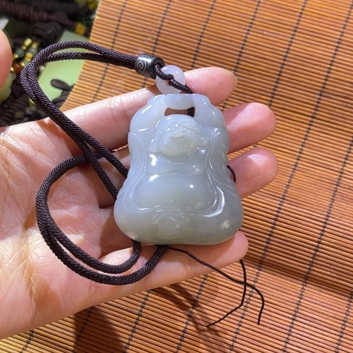 和田玉其它未镶嵌大*王