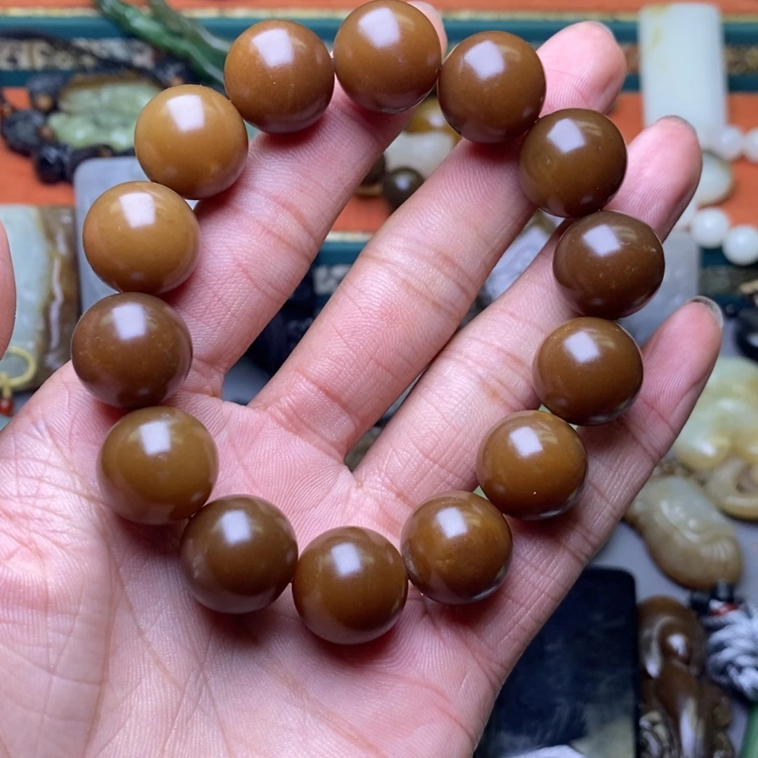 和田玉颈饰未镶嵌苏*