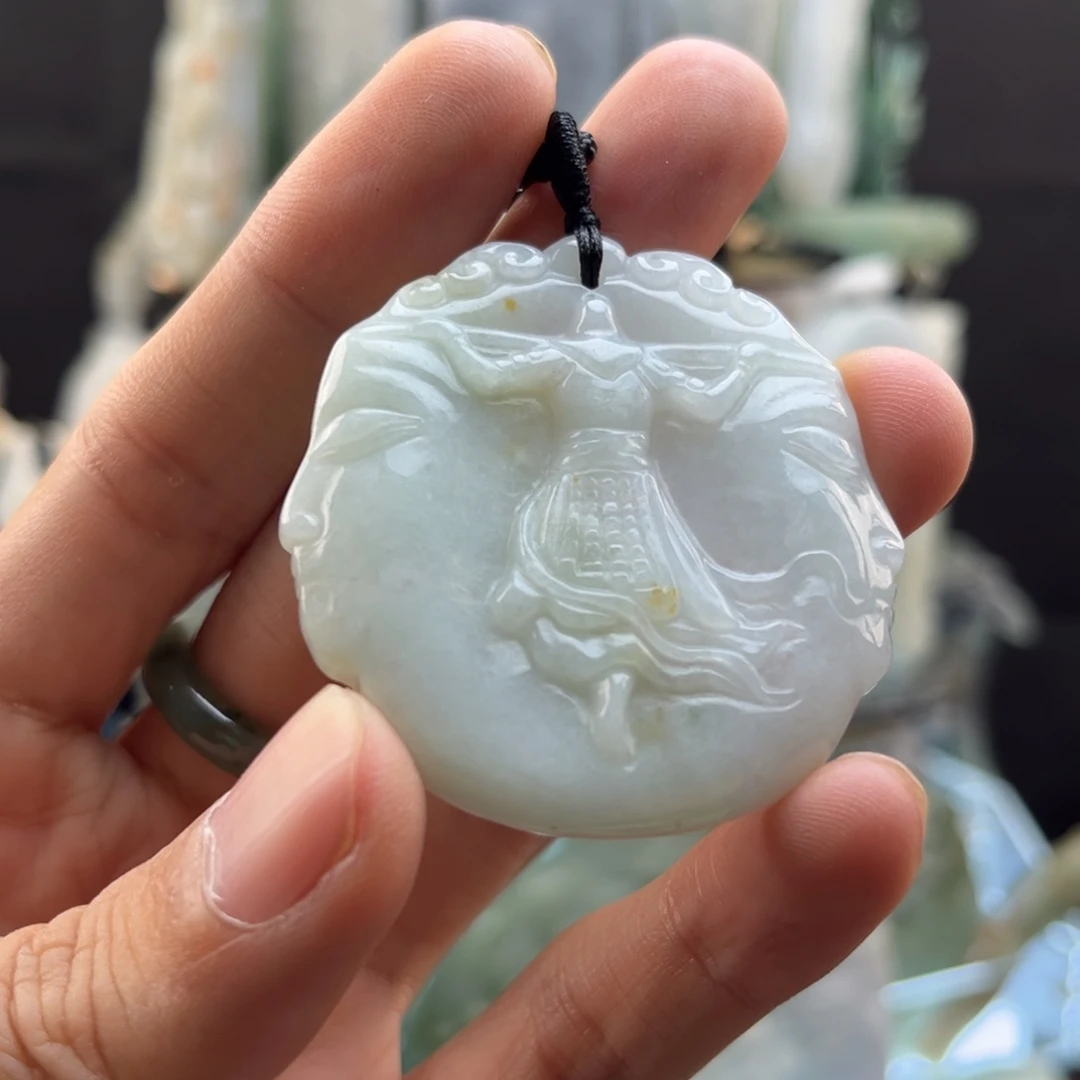 颈饰未镶嵌翡翠一生所爱