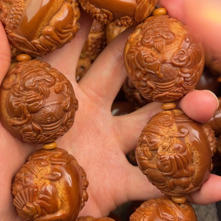 郭***喜橄榄核吊坠橄榄核