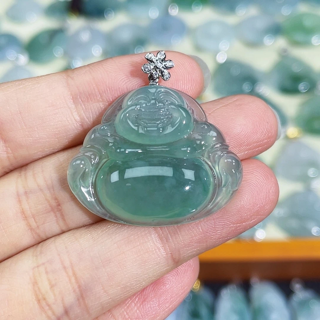 翡翠颈饰18K金镶嵌凌*了吊坠