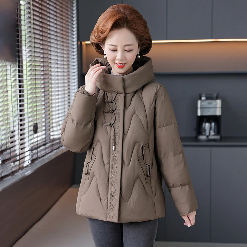 妈妈装冬季羽绒服短款时尚洋气加厚保暖中年宽松修身显瘦百搭棉袄