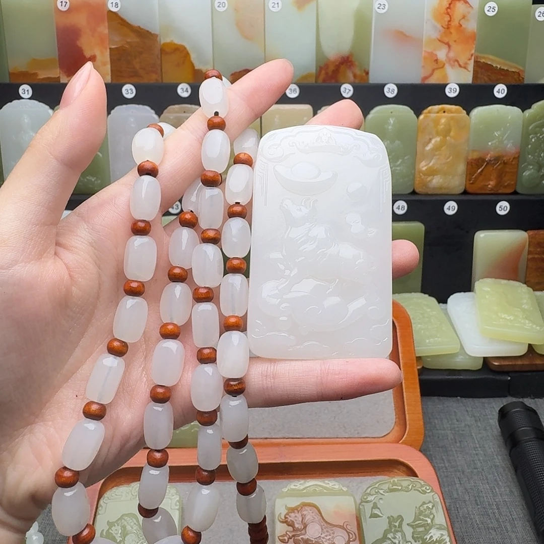 无非金属方解石玉