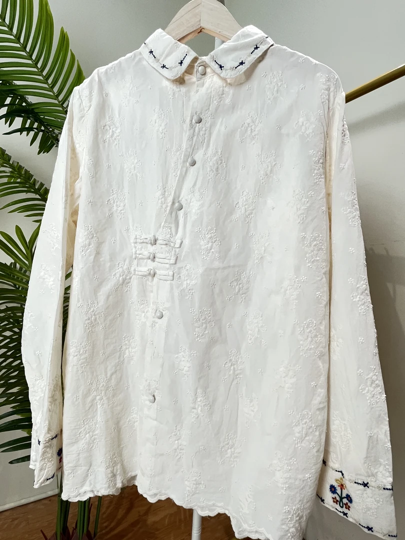 【立领盘扣重工刺绣棉纱衬衫】9373