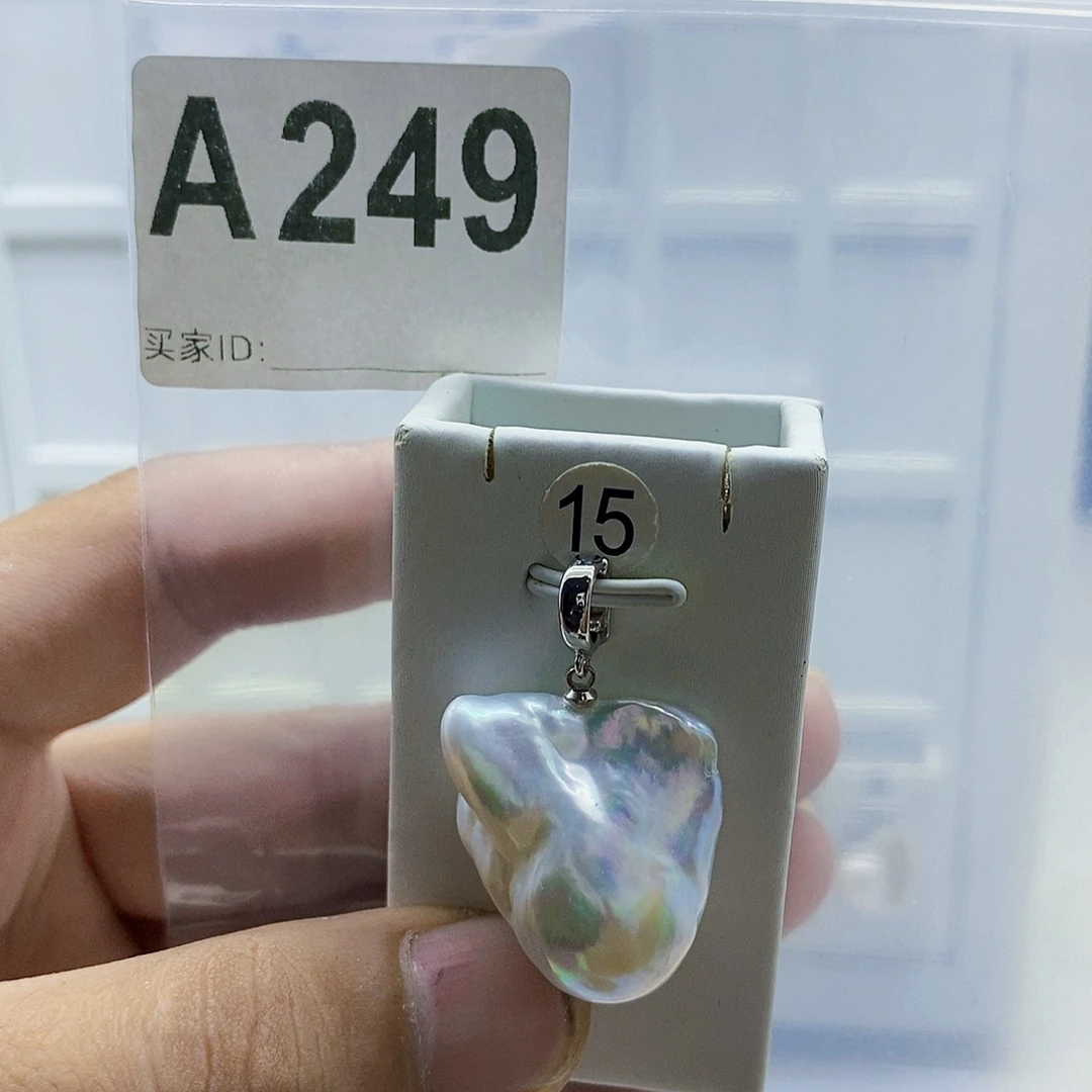 颈饰合金淡水珍珠