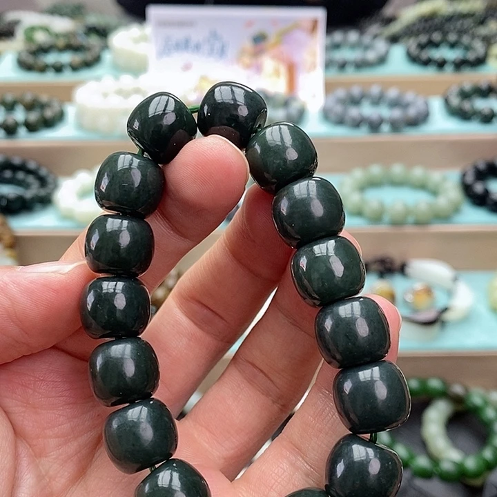 和田玉手链未镶嵌