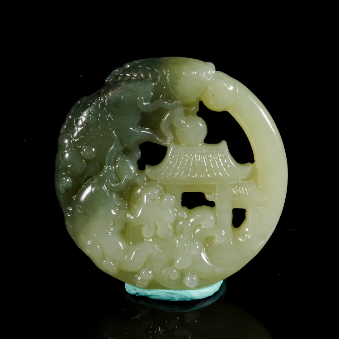 LOT.016和田玉巧雕鲤鱼跃龙门/X2904