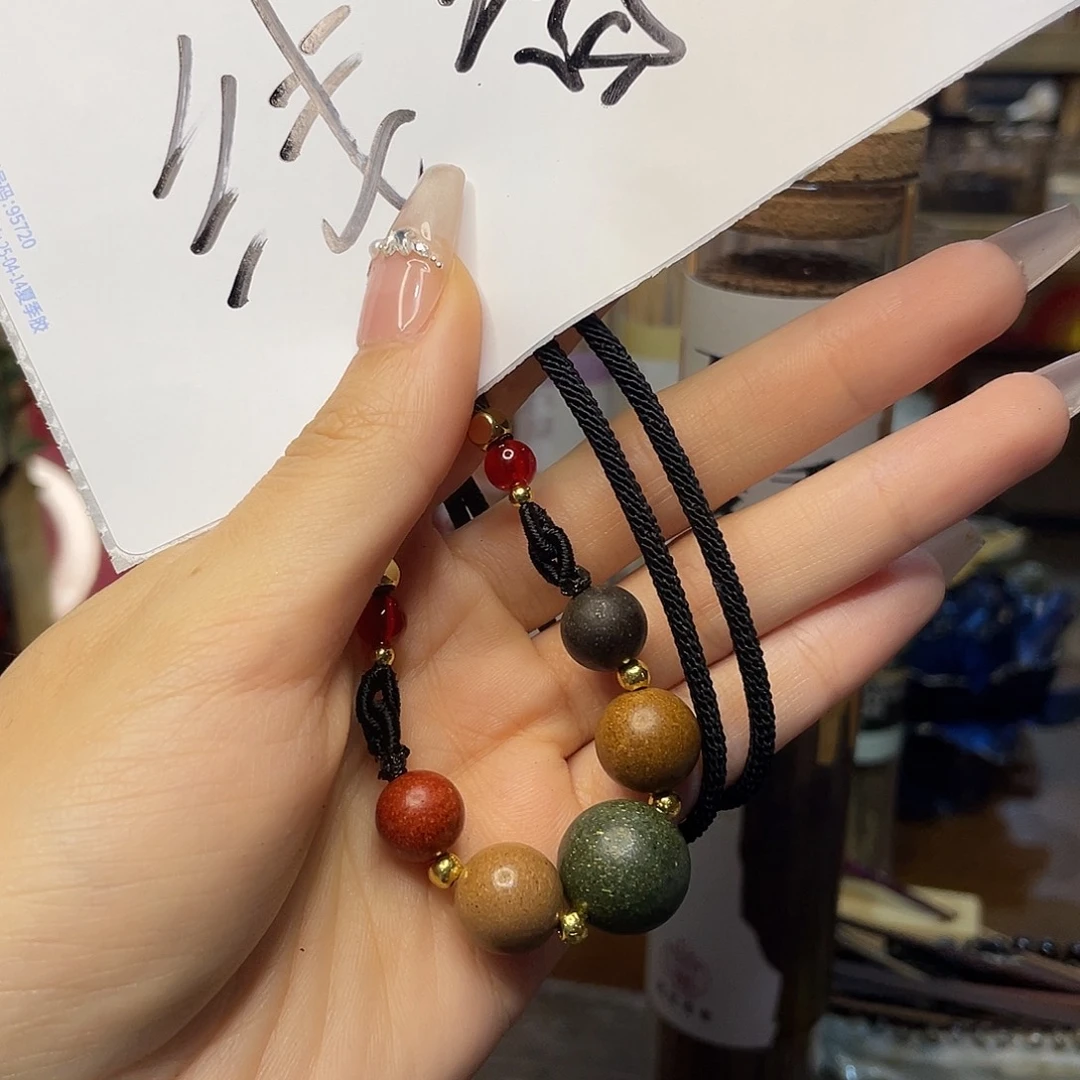 1345678990990976589000