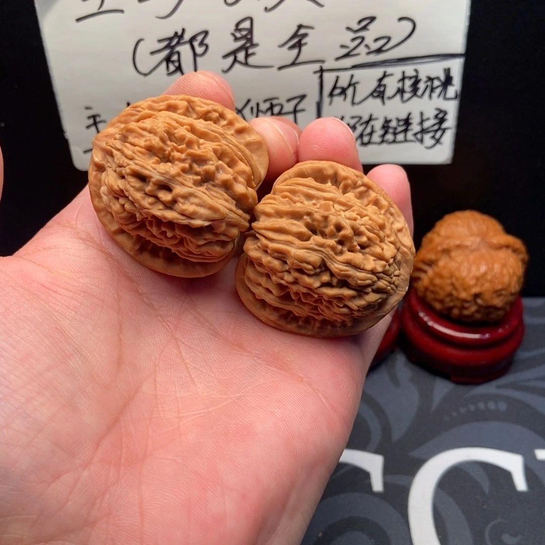 文玩核桃吊坠四座楼(40尺寸)