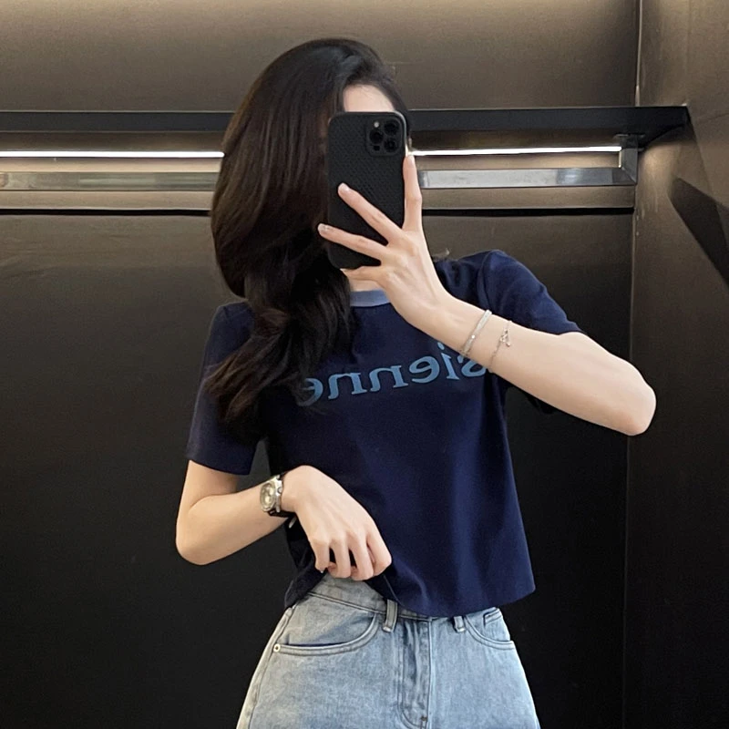 2025新款夏季洋气衣服女装网红辣妹短袖t恤简约短款圆领正肩上衣