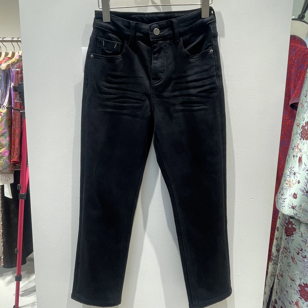 极简风黑色牛仔裤女显瘦直筒裤微弹烟管裤绒裤直筒