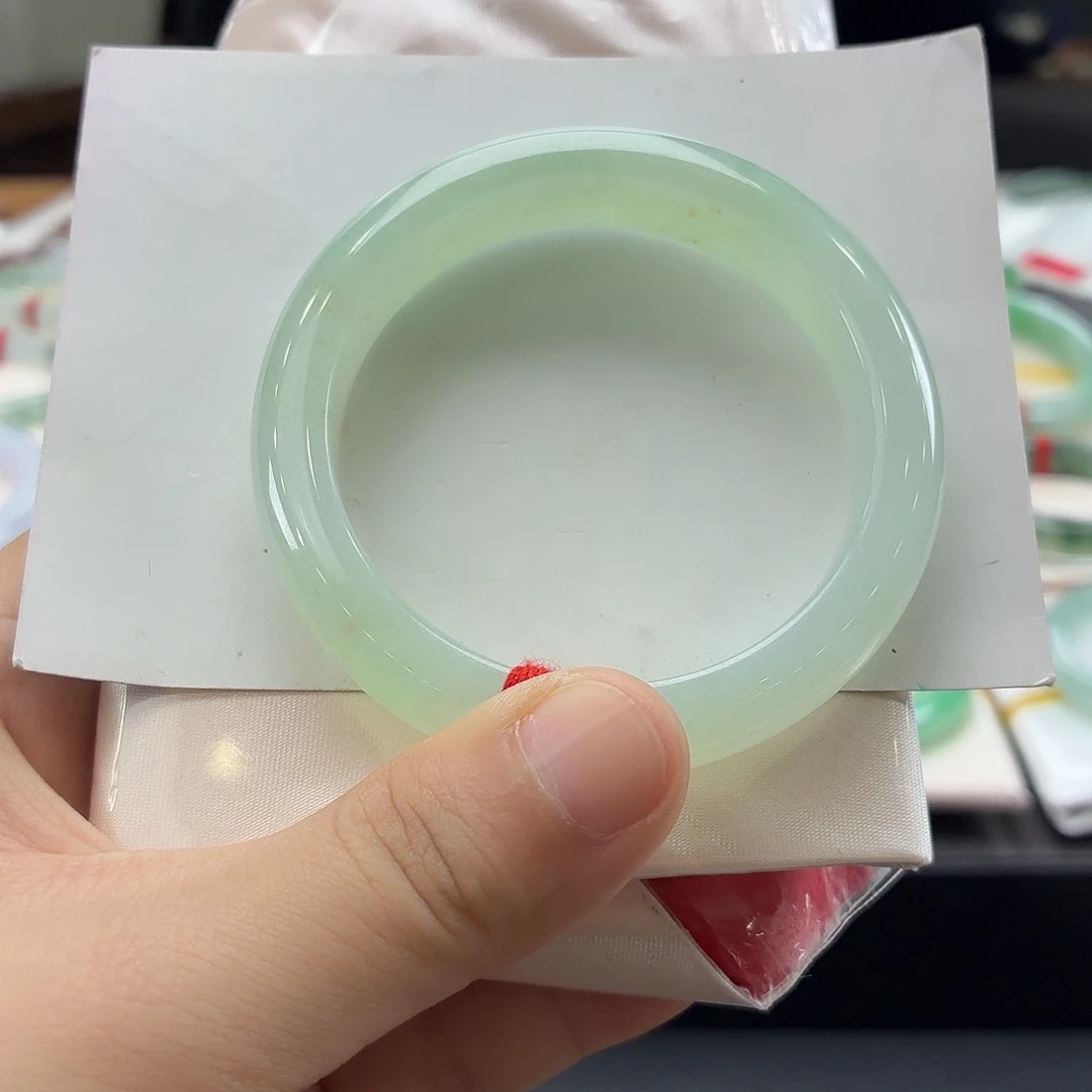 翡翠未镶嵌手镯14号