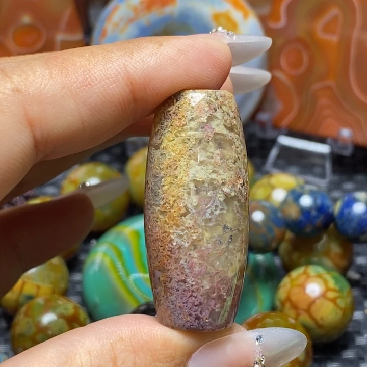 马***钱玛瑙/玉髓未镶嵌颈饰