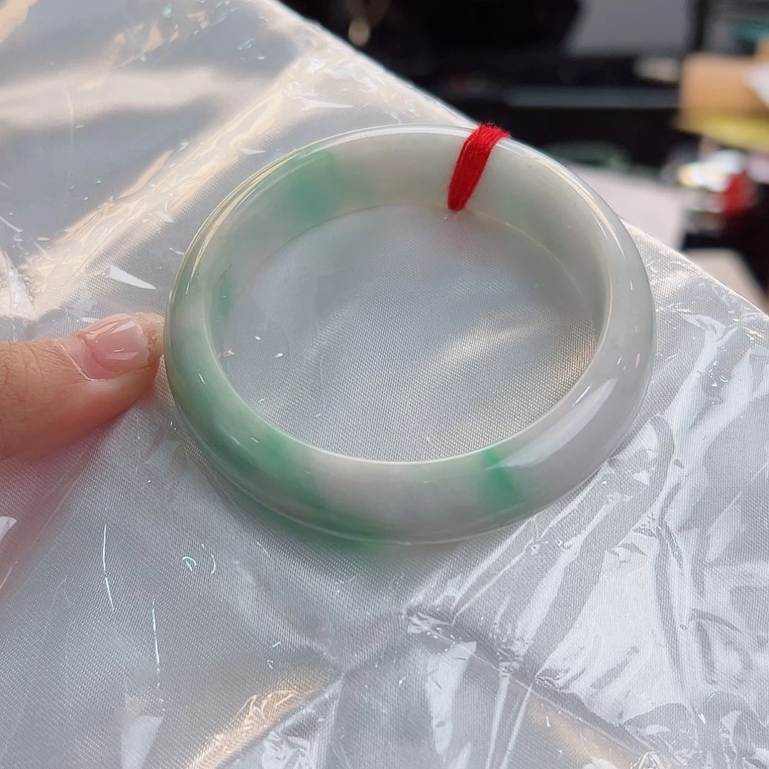 翡翠手镯未镶嵌58