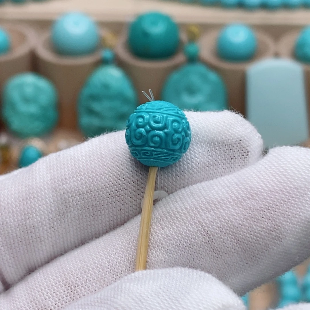 绿松石未镶嵌珠宝奇石10.6mm