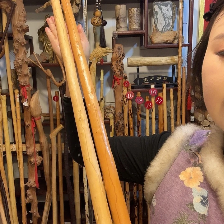 碧***天铁匠不在的日子辣椒