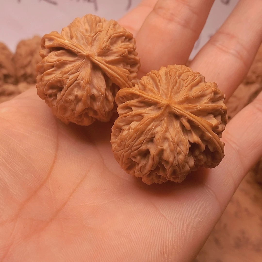 把件文玩核桃苹果园