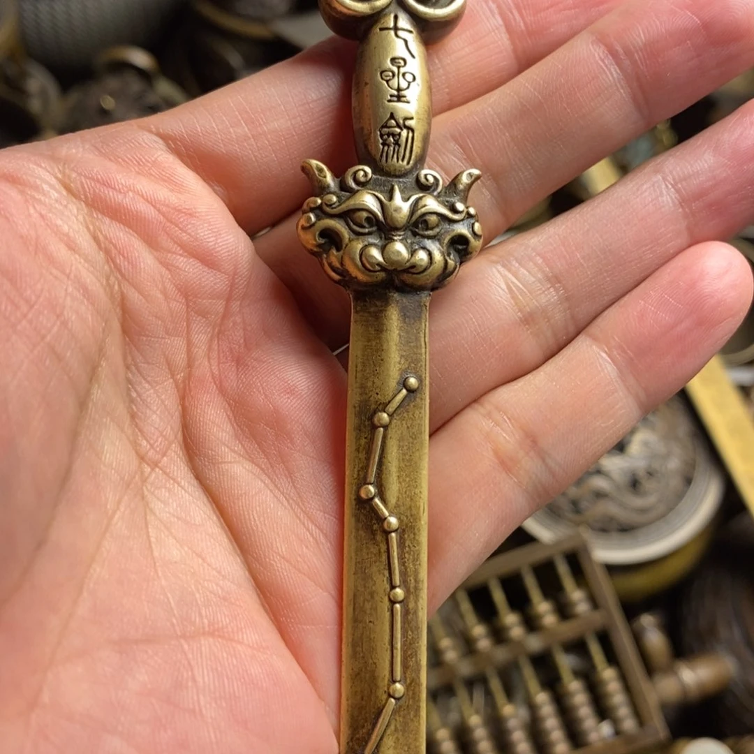 精美铜器做工精良