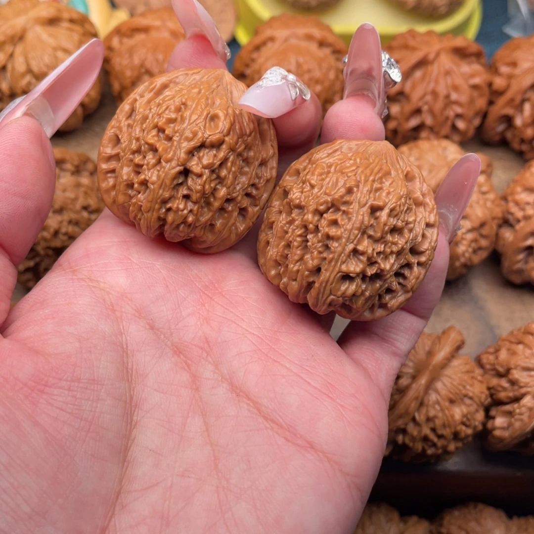 文玩核桃把件全品精配绣球36