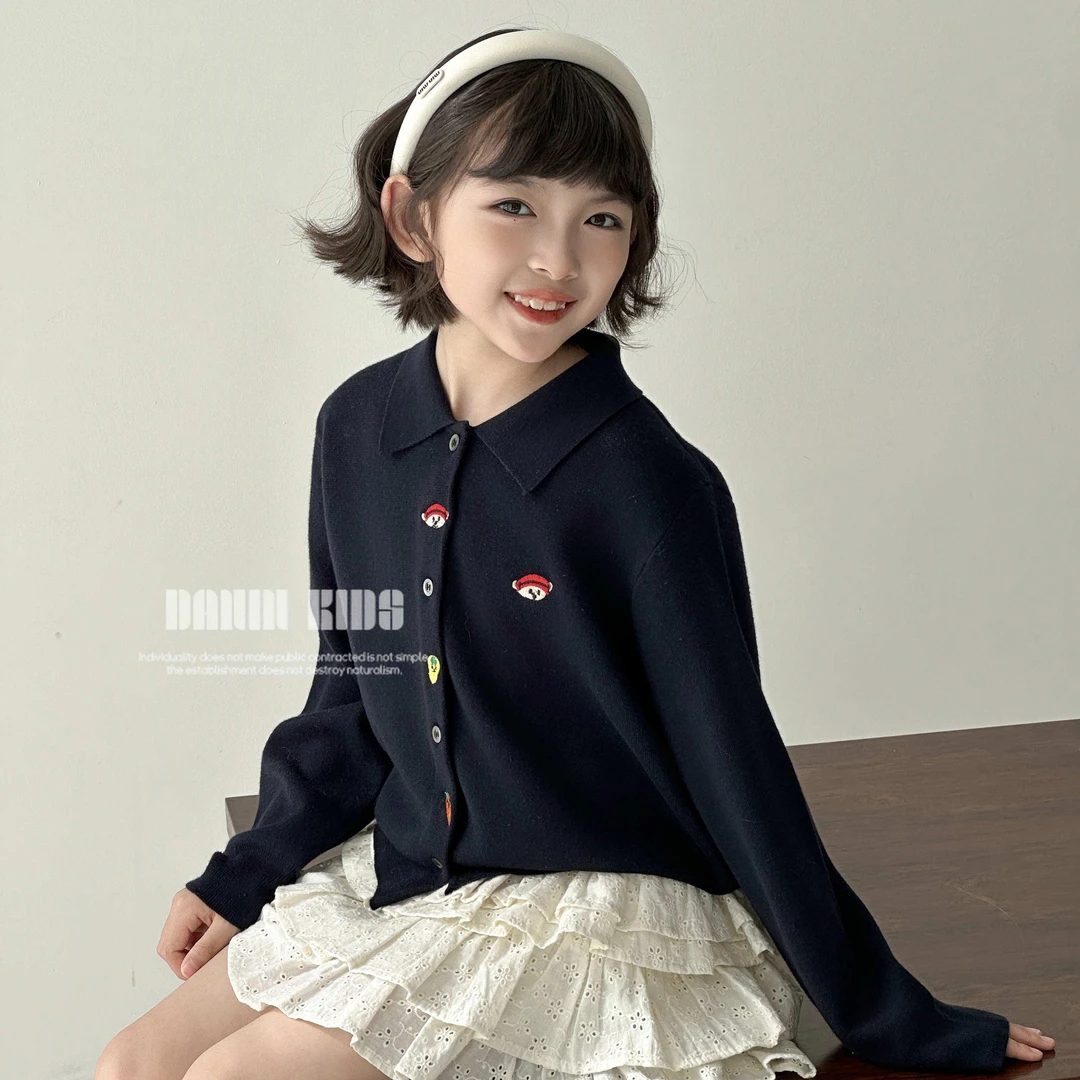 【嗒囜】宝宝春款衣服女童学院刺绣翻领针织衫儿童洋气针织外套童装