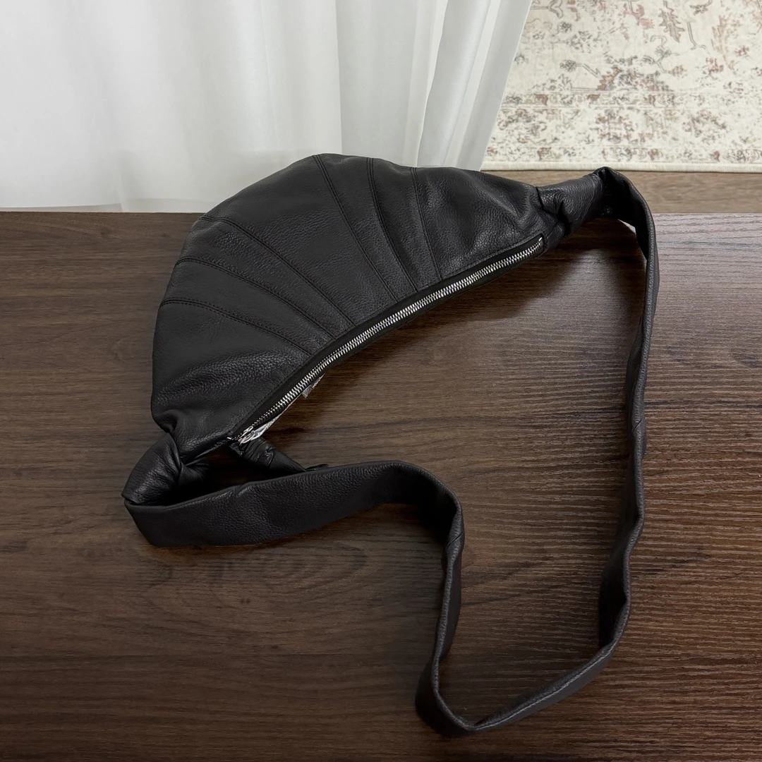 95新 Lemaire/勒梅尔 chillvTg /牛角包