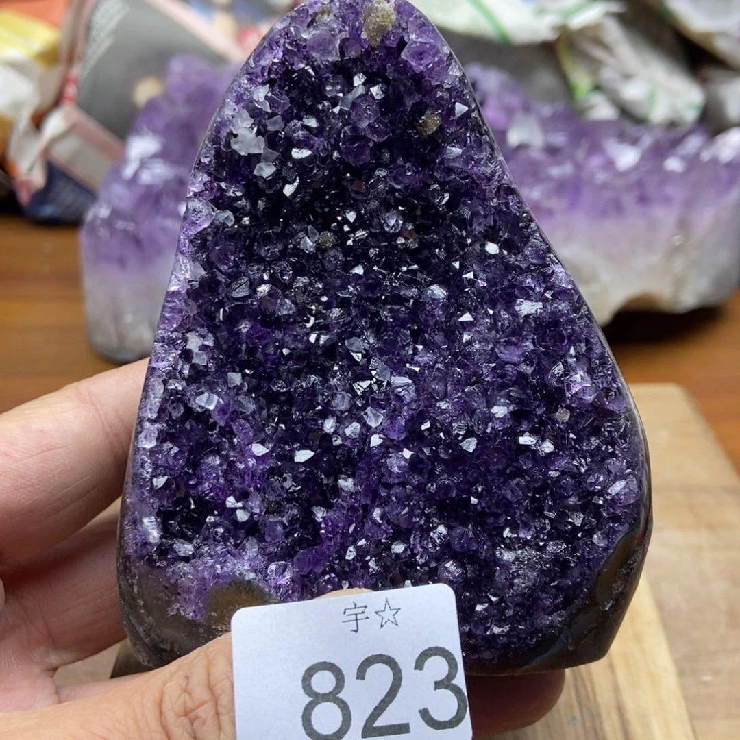 紫晶天然水晶摆件未镶嵌