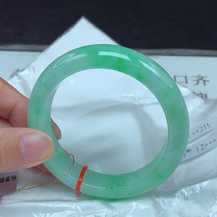 翡翠未镶嵌手镯57圈0215