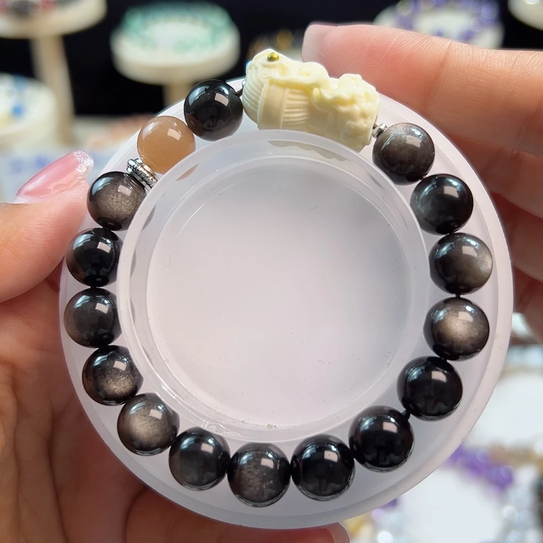 水晶手串未镶嵌水晶手串